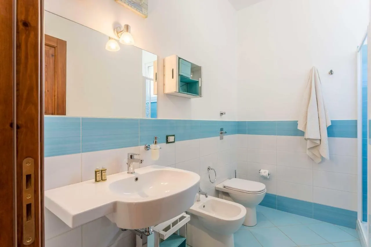 Apartment Appartamenti Karma Vacanze Castelluzzo Italy
